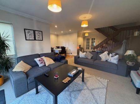 3 bedroom terraced to rent - Ruddlesway, Windsor, SL4