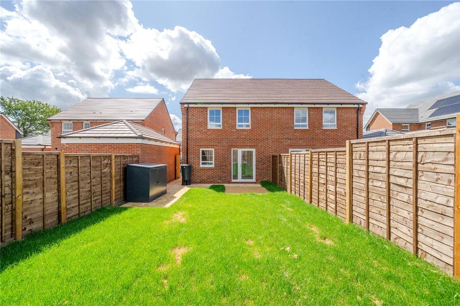 3 bedroom house to rent - Farrow Place, Finchwood Park, Wokingham, Berkshire, RG40 - Property View 3