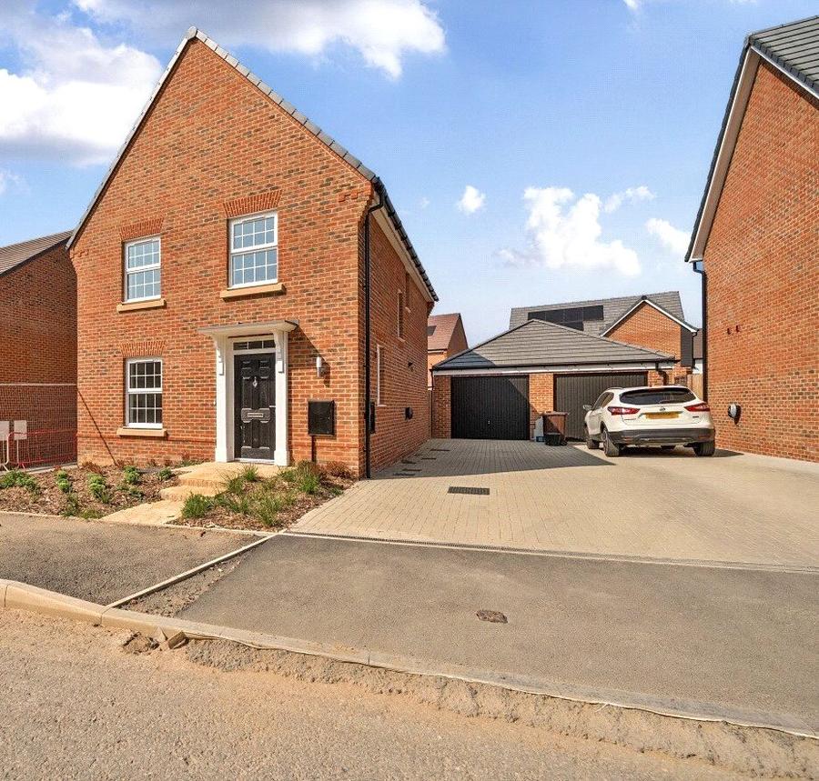 4 bedroom house to rent - Farmers Road, Finchwood Park, Wokingham, Berkshire, RG40 - Property View 1