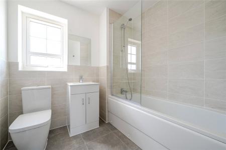 3 bedroom semi detached to rent - Bugle Grove, Finchampstead, RG40 - Property View 2