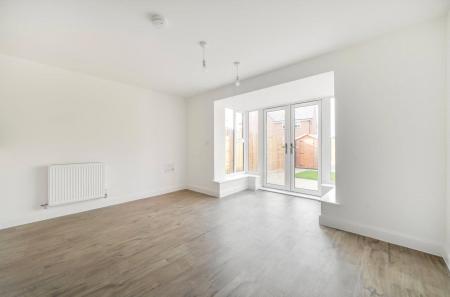3 bedroom semi detached to rent - Bugle Grove, Finchwood Park, Wokingham, Berkshire, RG40 - Property View 2