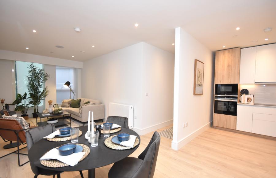 2 bedroom apartment to rent - Virginia House, 50 Walton Street, Aylesbury, HP21 - Property View 1