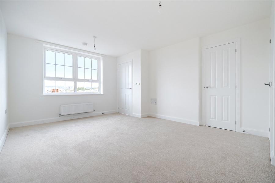 3 bedroom terraced to rent - Sandiacre Way, Broughton, Aylesbury, Buckinghamshire, HP22 - Property View 3