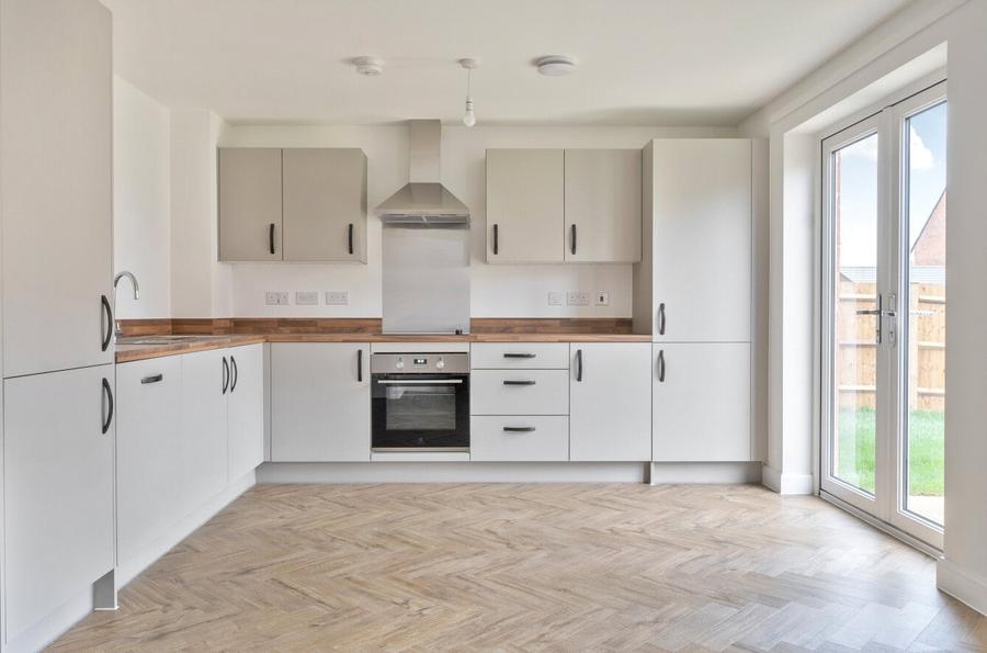 4 bedroom house to rent - Higham Crescent, Broughton, Aylesbury, Buckinghamshire, HP22 - Property View 3