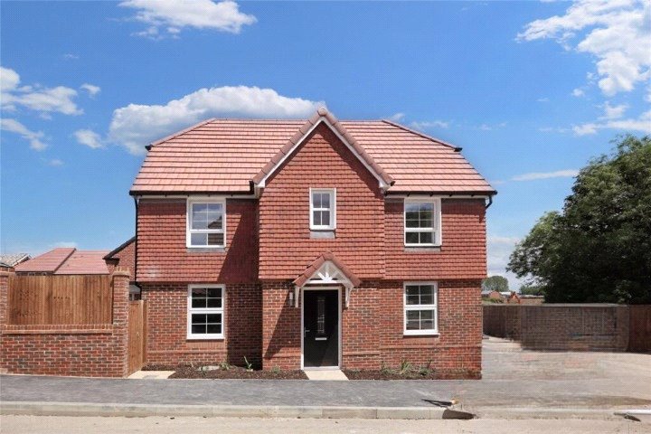 4 bedroom property to rent - Sandiacre Way, Aylesbury, Buckinghamshire, HP22 - Property View 1