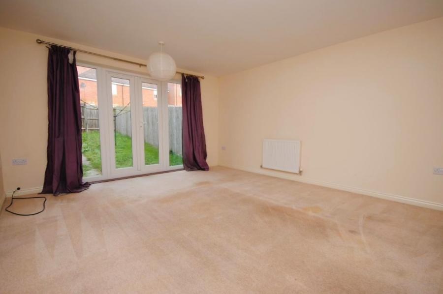 3 bedroom house to rent - Johnson Drive, Leighton Buzzard, LU7 - Property View 3