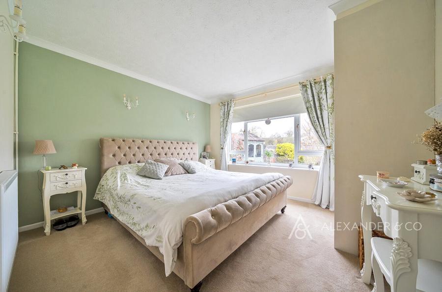 3 bedroom bungalow for sale - Magpie Way, Winslow, Buckingham, Buckinghamshire, MK18 - Property View 2