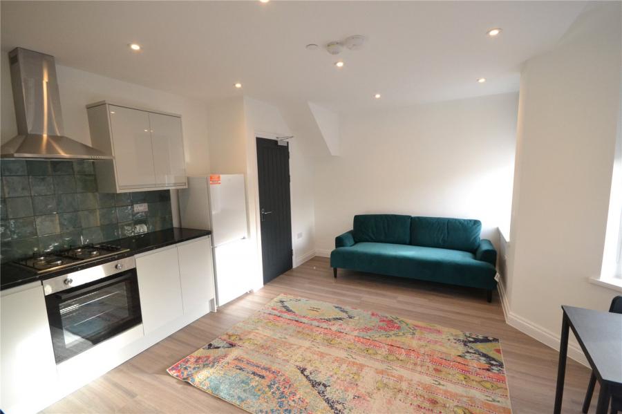 2 bedroom apartment to rent - Colum Road, Cathays, Cardiff, CF10 - Property View 3