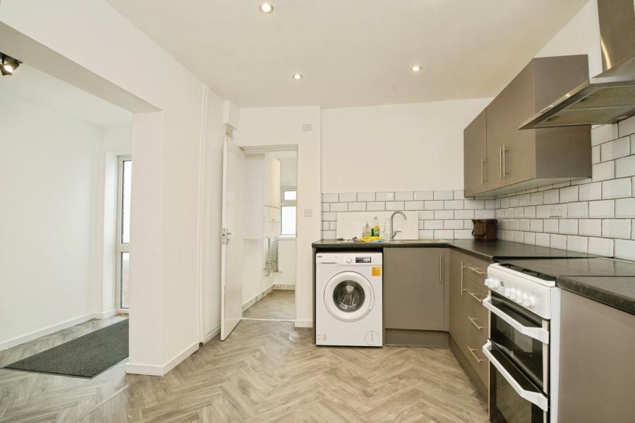 3 bedroom house to rent - Minny Street, Cardiff, CF24 - Property View 2