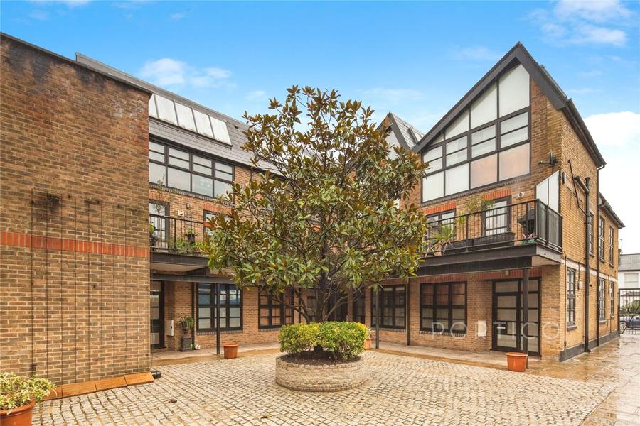 3 bedroom apartment to rent - Balham Grove, London, SW12 - Property View 1