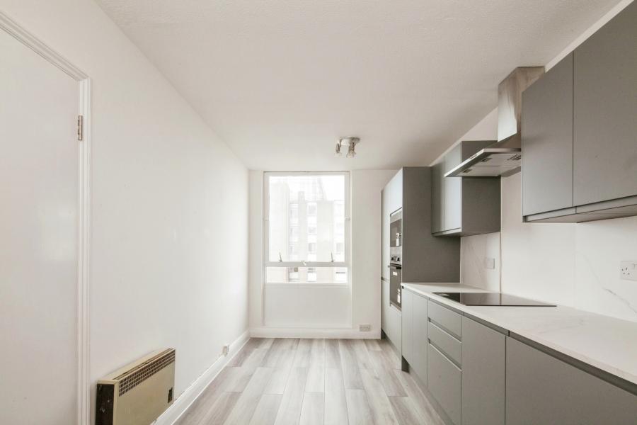 2 bedroom apartment to rent - Eagle Heights, 8 Bramlands Close, London, SW11 - Property View 2