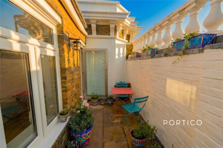 1 bedroom apartment to rent - Battersea Church Road, London, SW11 - Property View 2