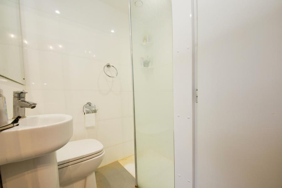terraced to rent - Bayham Street, London, NW1 - Property View 3
