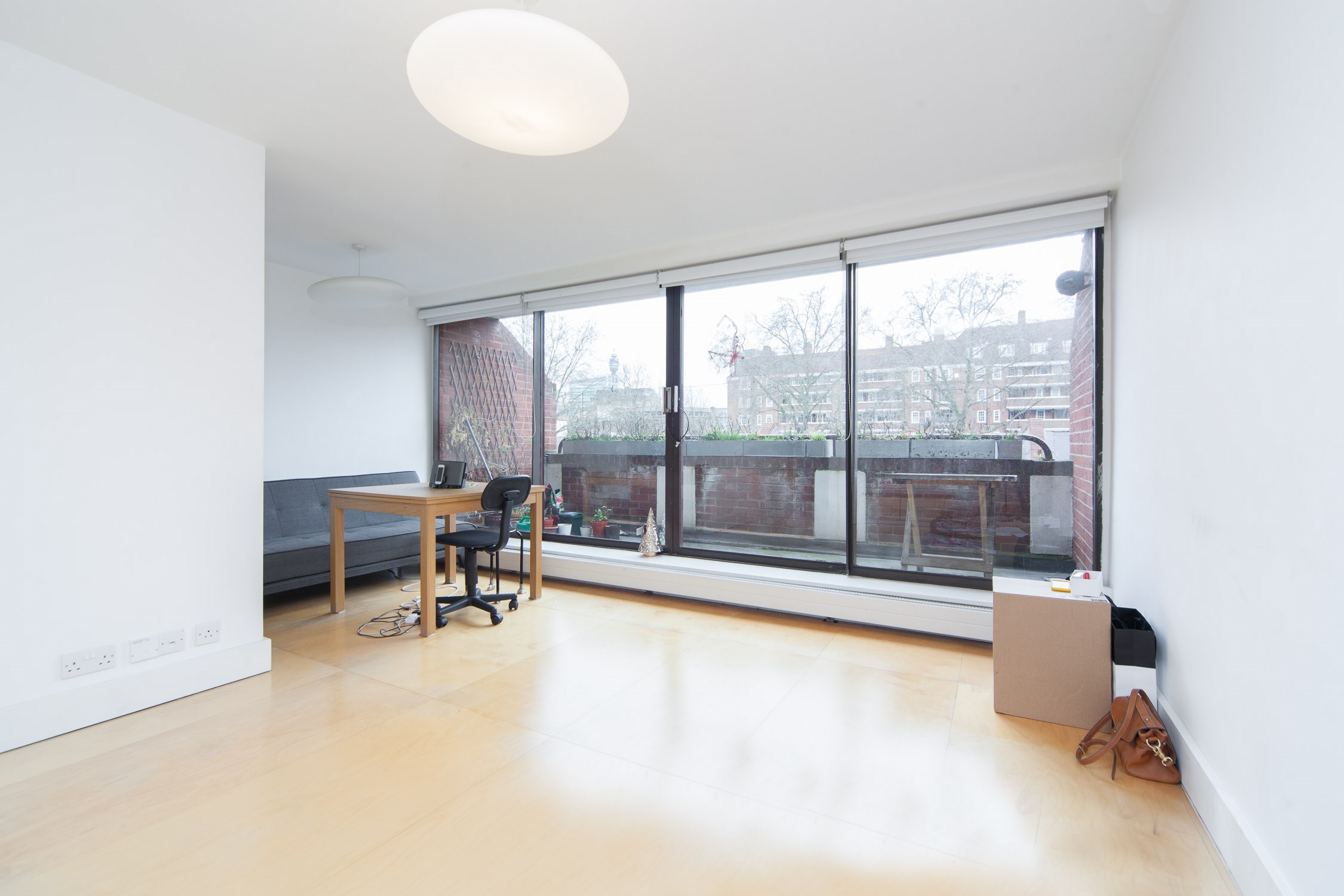 1 bedroom apartment to rent - Oakshott Court, Polygon Road, London, NW1 - Property View 1