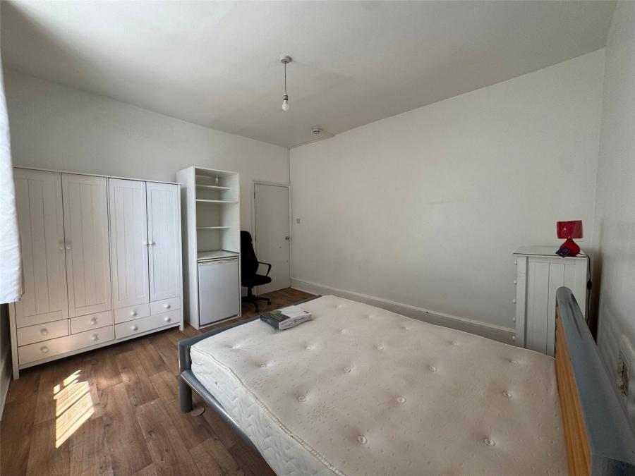 apartment to rent - Moorland Road, London, SW9 - Property View 1