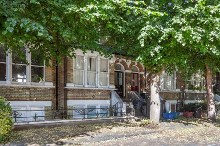 2 bedroom apartment to rent - Linden Gardens, London, W4 - Property View 1