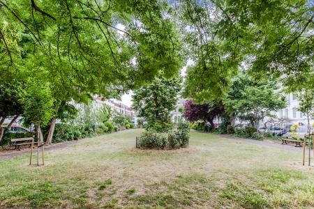 1 bedroom apartment to rent - Westcroft Square, London, W6 - Property View 3