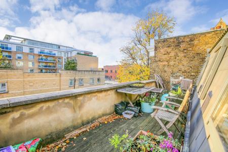 2 bedroom apartment to rent - London, W6 - Property View 3