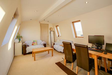 2 bedroom apartment to rent - London, W6 - Property View 2