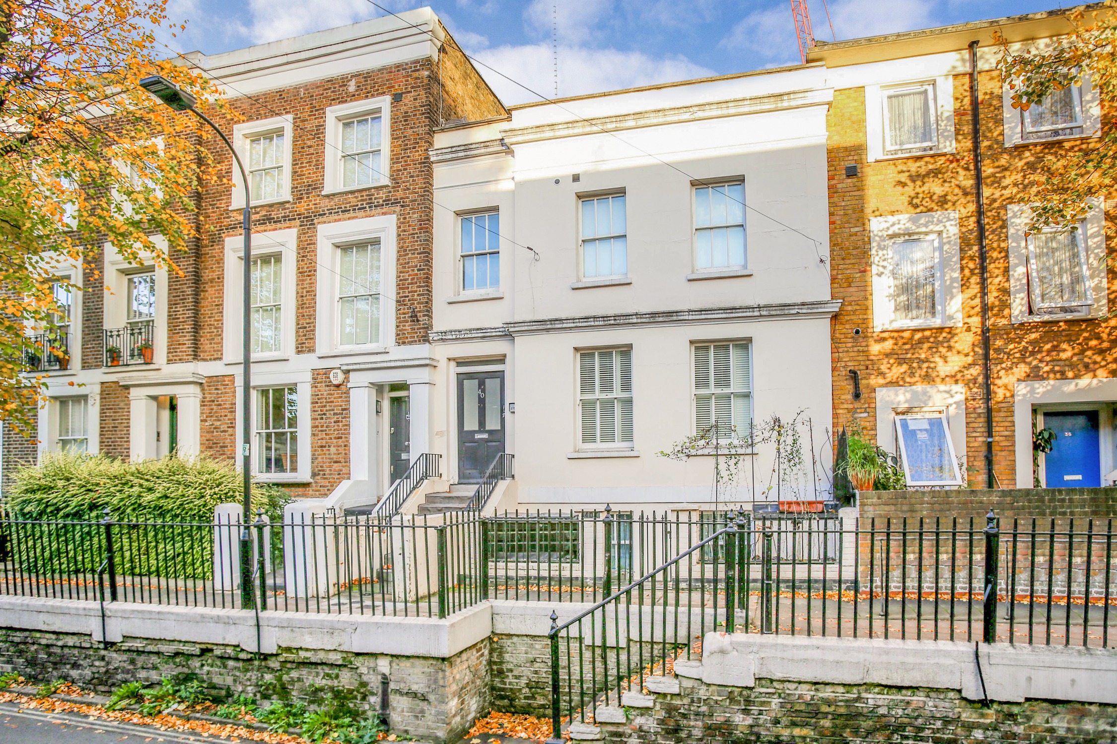2 bedroom apartment to rent - London, W6 - Property View 1