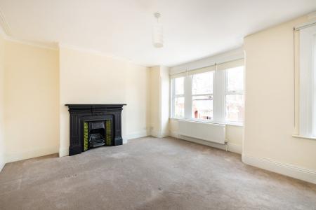 3 bedroom house to rent - Park Hall Road, London, N2 - Property View 2