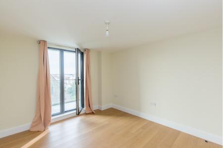 1 bedroom apartment to rent - High Road, Ilford, IG1 - Property View 1