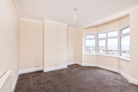 2 bedroom apartment to rent - Romford, RM1 - Property View 2