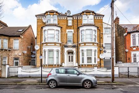 2 bedroom apartment to rent - Haastrup Court, 159-161 Earlham Grove, London, E7 - Property View 1