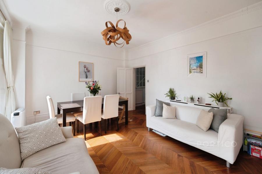 2 bedroom terraced to rent - Almorah Road, London, N1 - Property View 1
