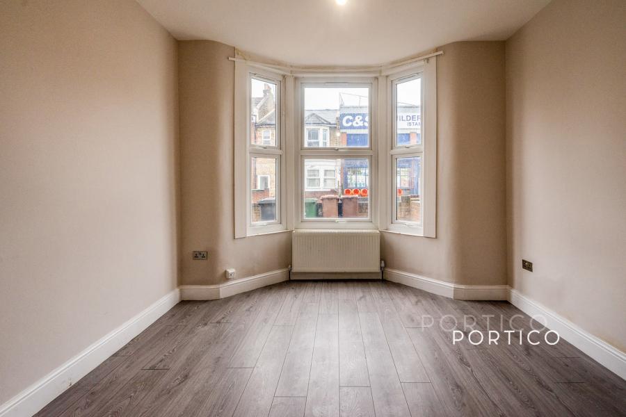 4 bedroom house to rent - Grove Green Road, London, E11 - Property View 3