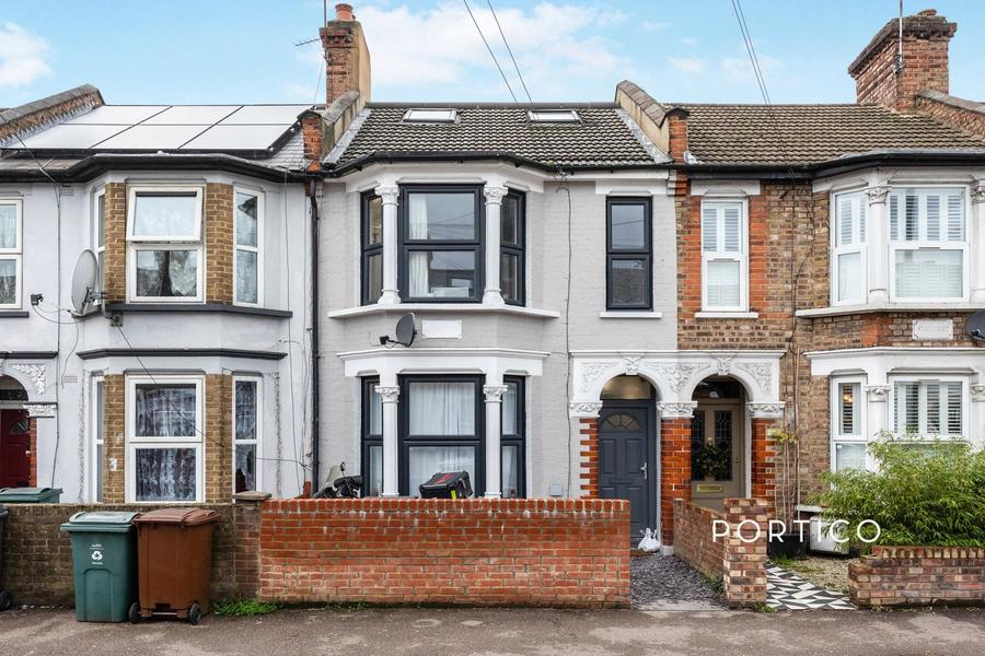 property to rent - Fulbourne Road, London, E17 - Property View 1