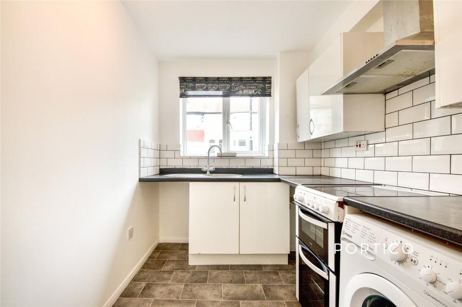 1 bedroom apartment to rent - Skinner Court, 1 Yunus Khan Close, London, E17 - Property View 2
