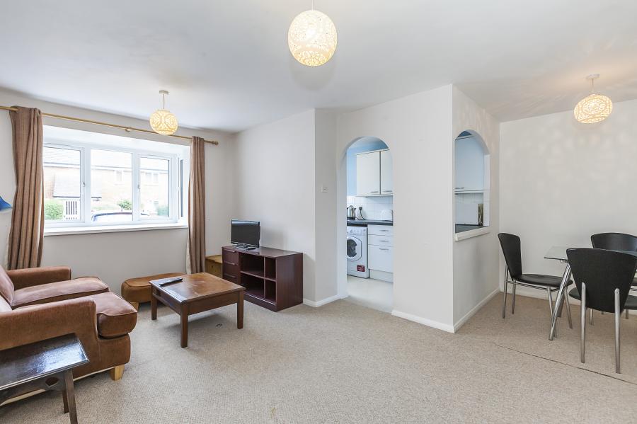 1 bedroom apartment to rent - Greenacre Gardens, Walthamstow, London, E17 - Property View 1