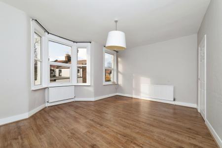 1 bedroom apartment to rent - Evelyn Road, London, E17 - Property View 3