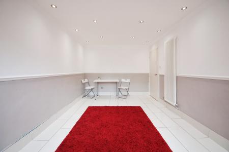 2 bedroom apartment to rent - Essex Close, London, E17 - Property View 3