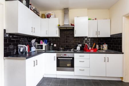2 bedroom apartment to rent - Brighton Avenue, London, E17 - Property View 2