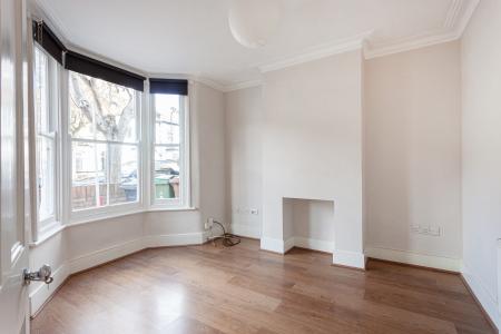 3 bedroom house to rent - Clacton Road, London, E17 - Property View 3