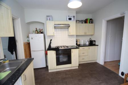 1 bedroom apartment to rent - Courtenay Road, London, E17 - Property View 3
