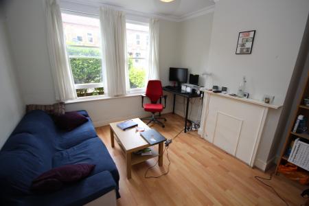 1 bedroom apartment to rent - Courtenay Road, London, E17 - Property View 2