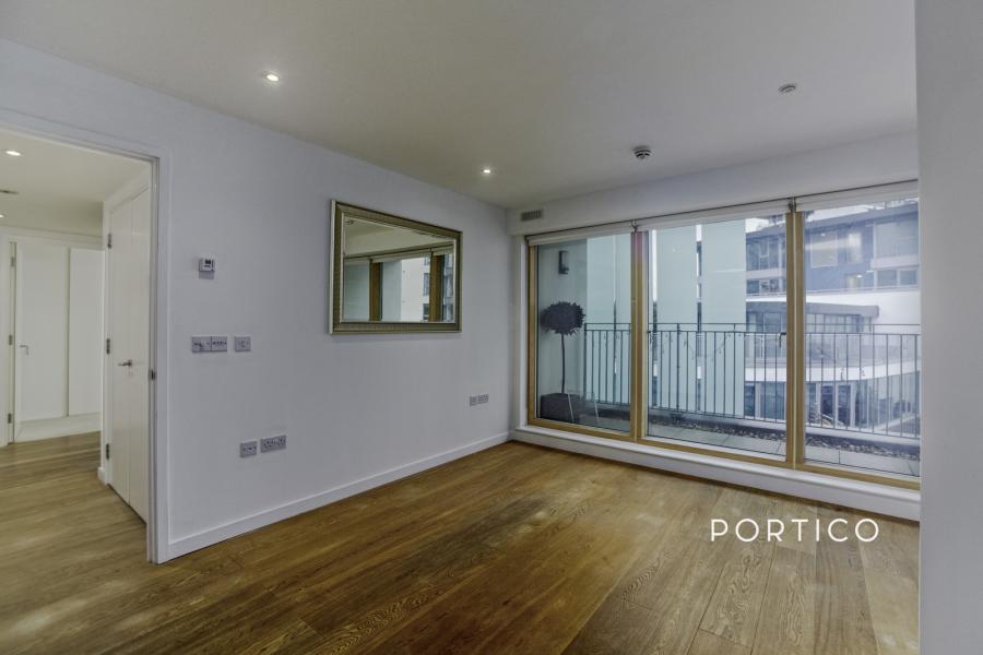 2 bedroom apartment to rent - Hardwicks Square, London, SW18 - Property View 1
