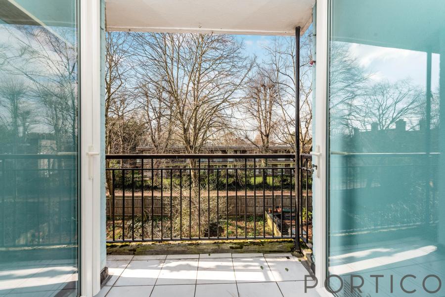 3 bedroom apartment to rent - Cortis Road, London, SW15 - Property View 3