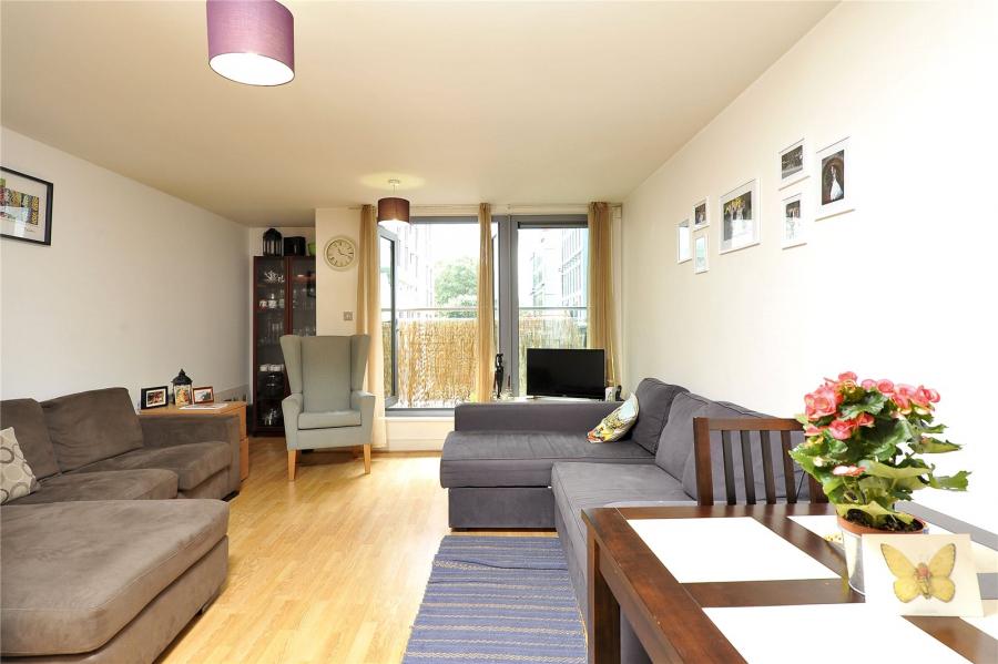 1 bedroom apartment to rent - Hardwicks Square, London, SW18 - Property View 1