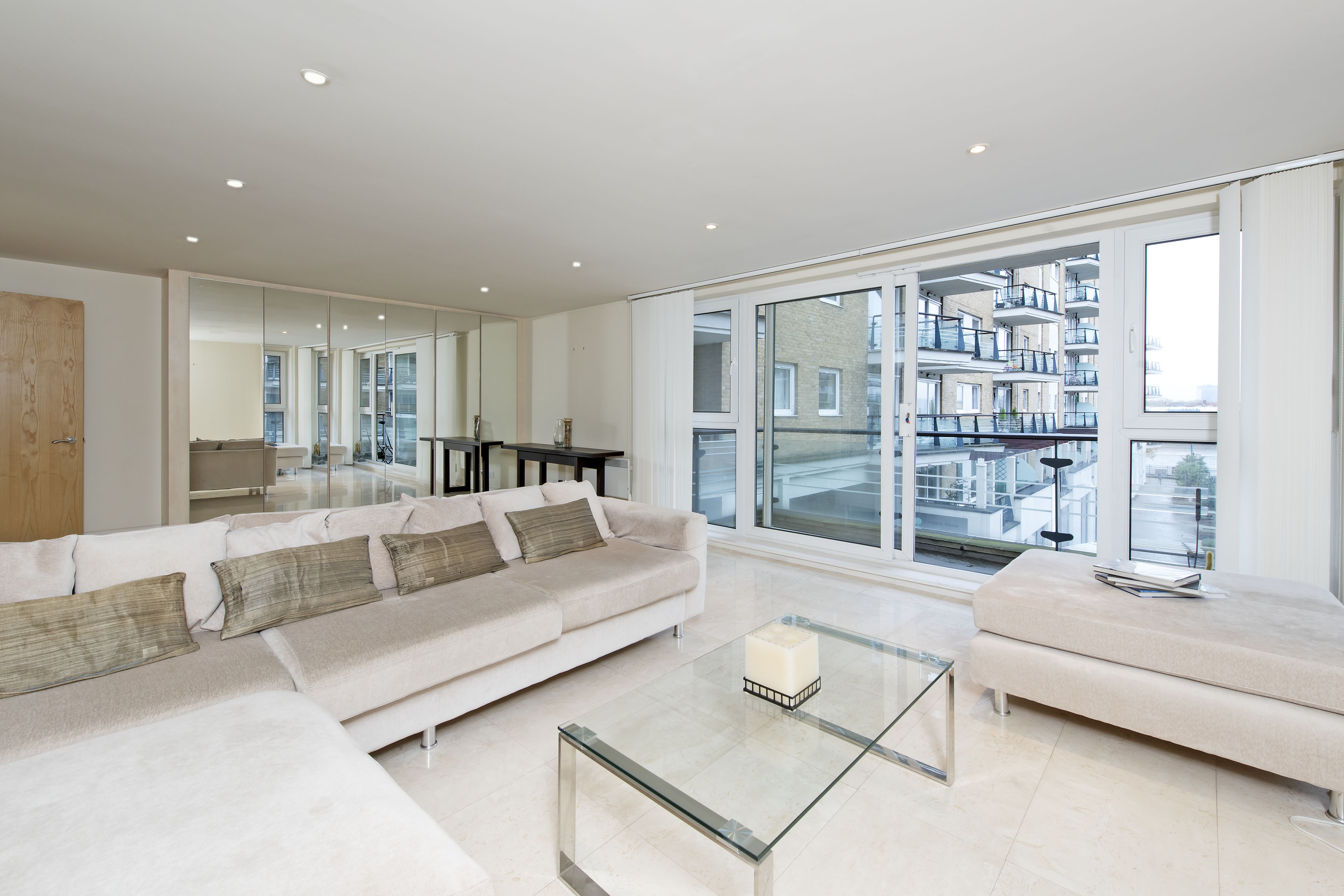 2 bedroom apartment to rent - Smugglers Way, London, SW18 - Property View 1