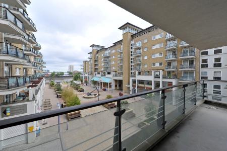 2 bedroom apartment to rent - Smugglers Way, London, SW18 - Property View 2
