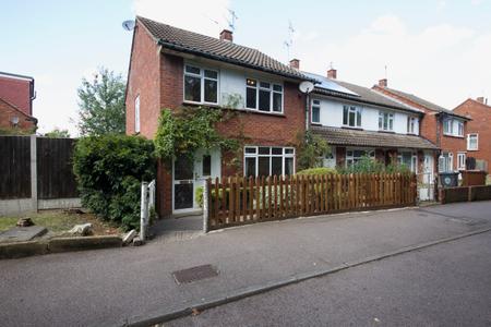 3 bedroom house to rent - South Avenue, London, E4 - Property View 2