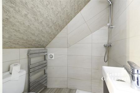 to let tangmere gardens london 61459 - Gibbs Gillespie