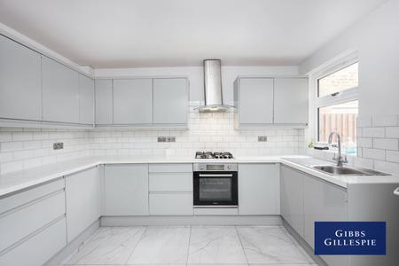 to let new road london 44099 - Gibbs Gillespie