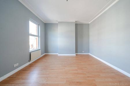 let whitestile road london 60421 - Gibbs Gillespie