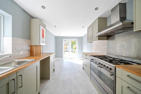 let whitestile road london 60421 - Gibbs Gillespie