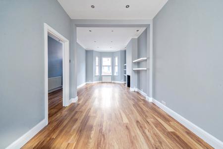 let whitestile road london 60421 - Gibbs Gillespie